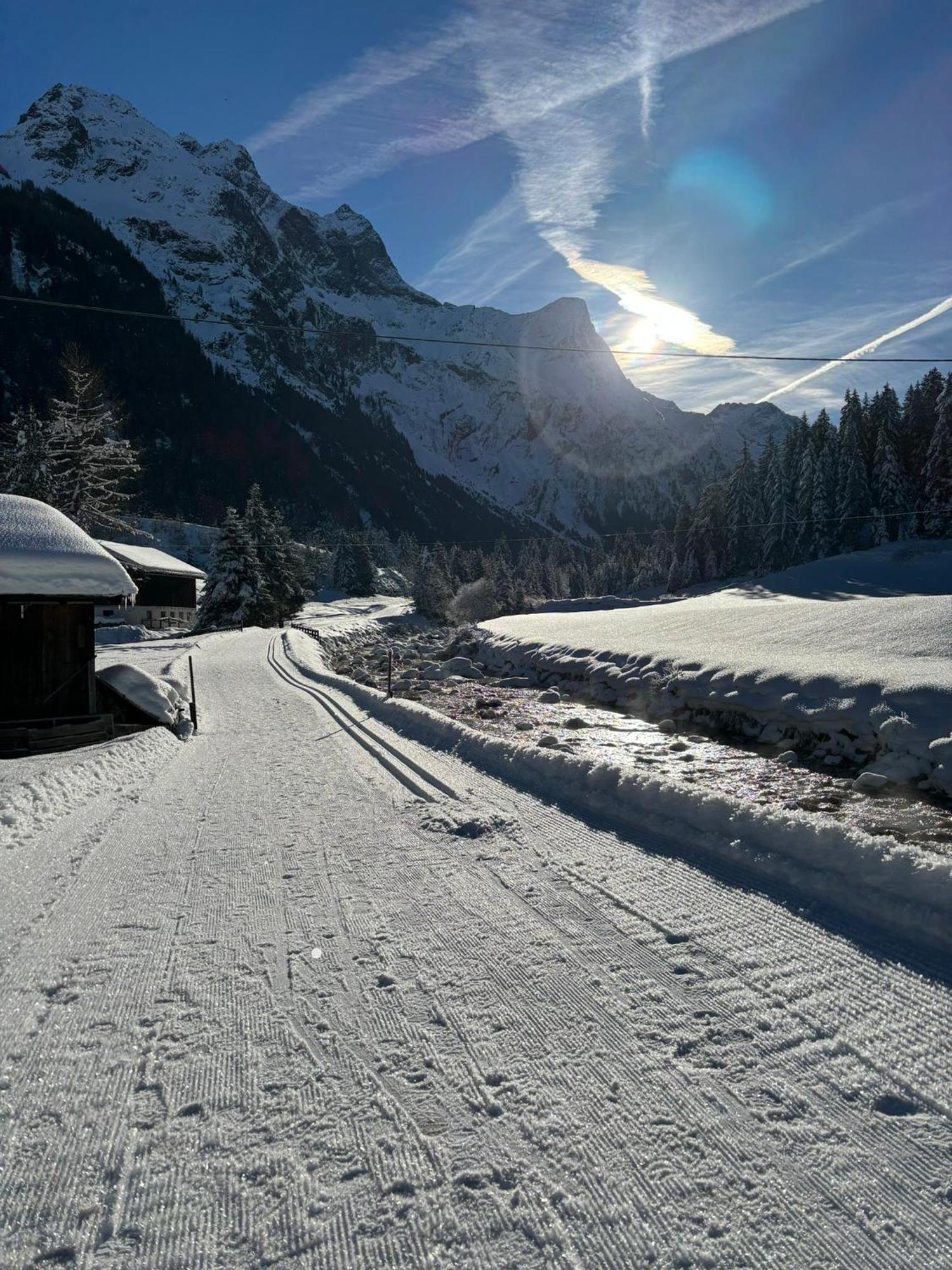 Apart Luibisblick Sankt Leonhard im Pitztal Bagian luar foto